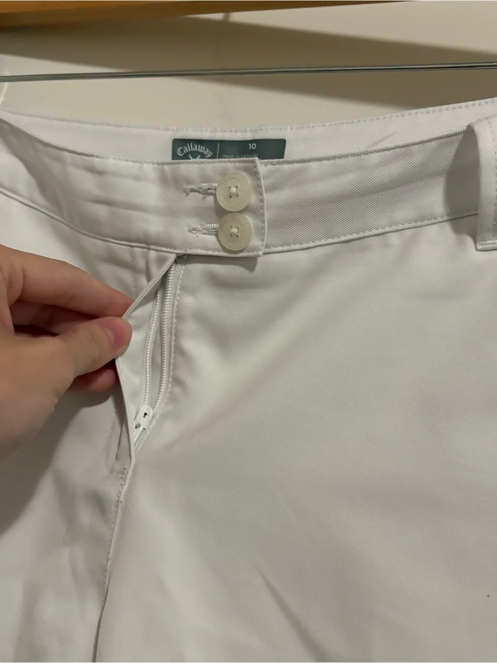 Callaway Women's White Golf Shorts size 10